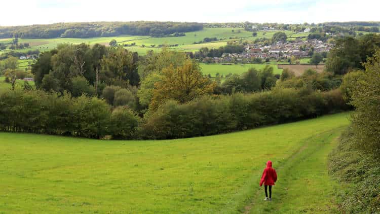 In Epen wandelen, het geuldal en rechtsboven Epen