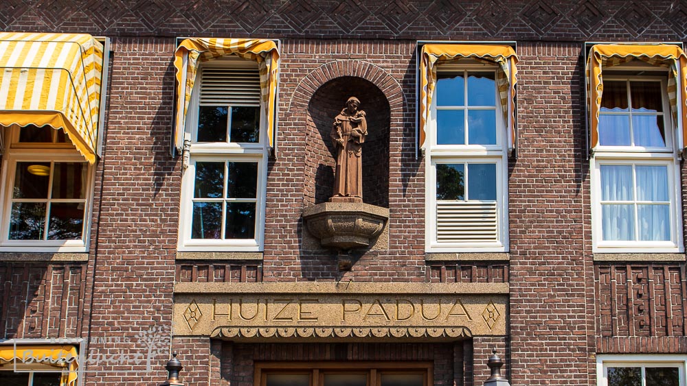 Hoofdgebouw van Huize Padua