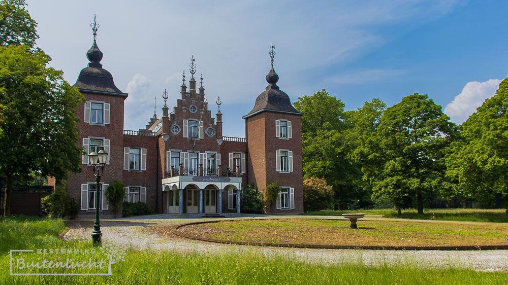 kasteel roosterborg tijdens drielandenwandeling