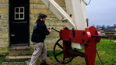 Koen van der Maat in de Van Tienhovenmolen