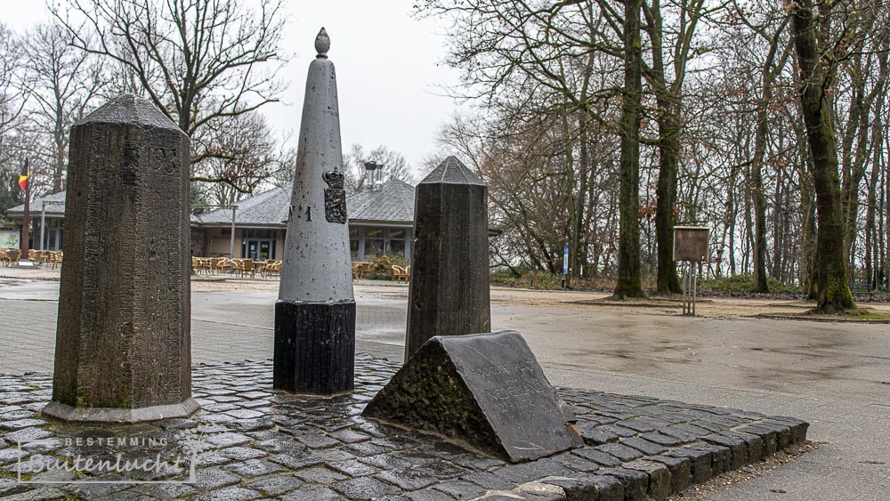 de drie andere grenspalen bij het Drielandenpunt