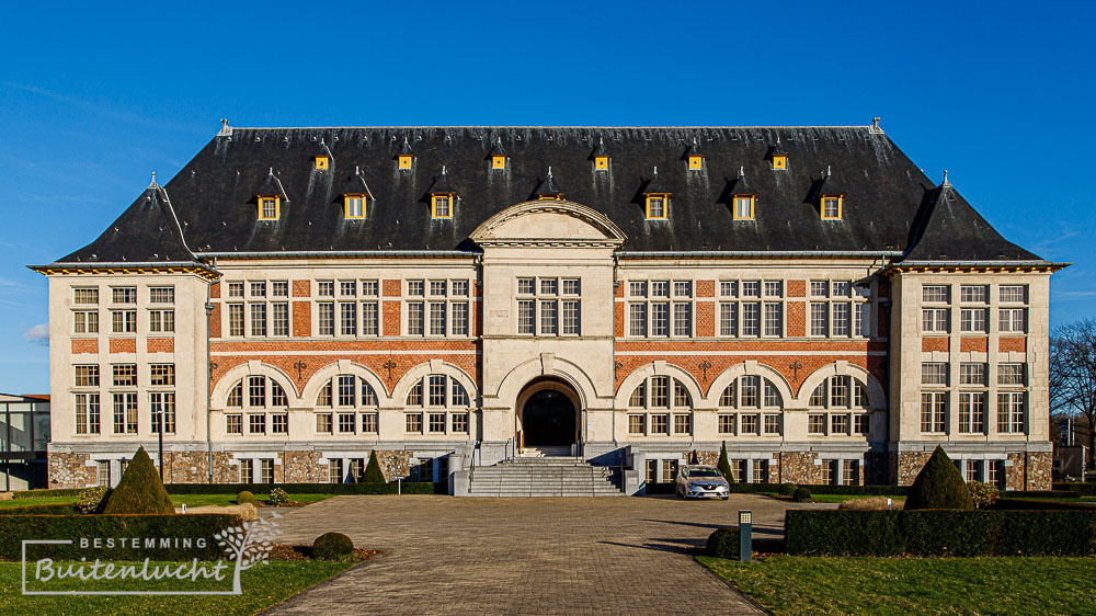 Het directiegebouw van de Steenkoolmijn in Eisden