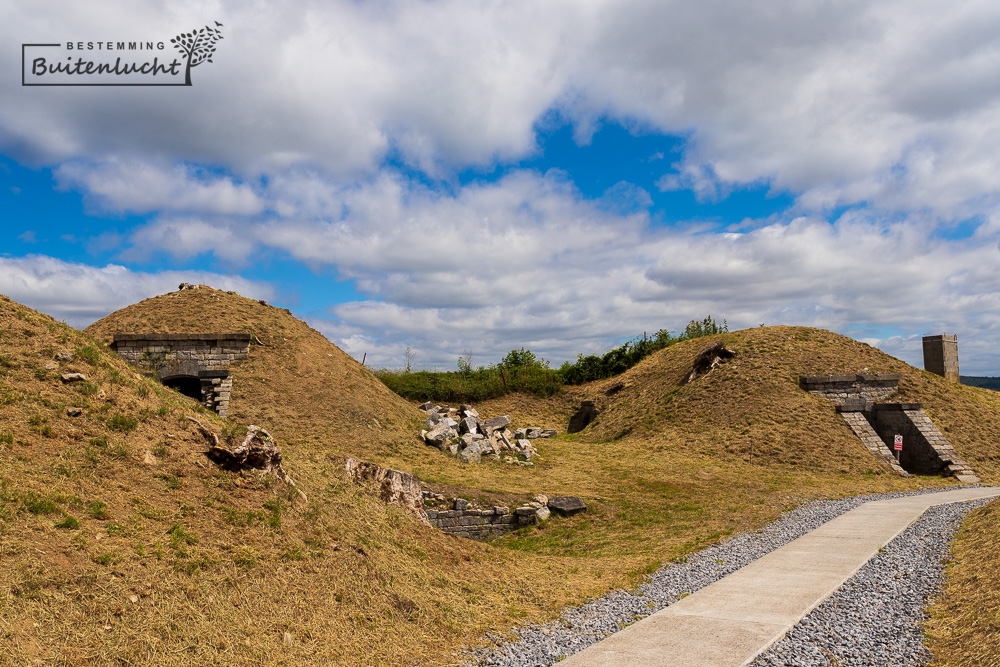 bunkers in het fort Charlemont