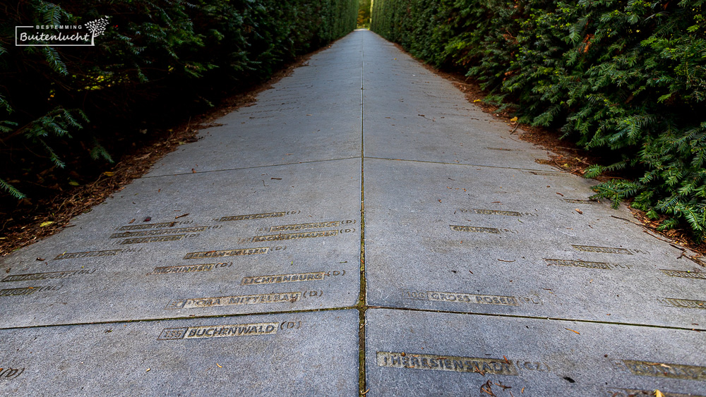 Dachau monument