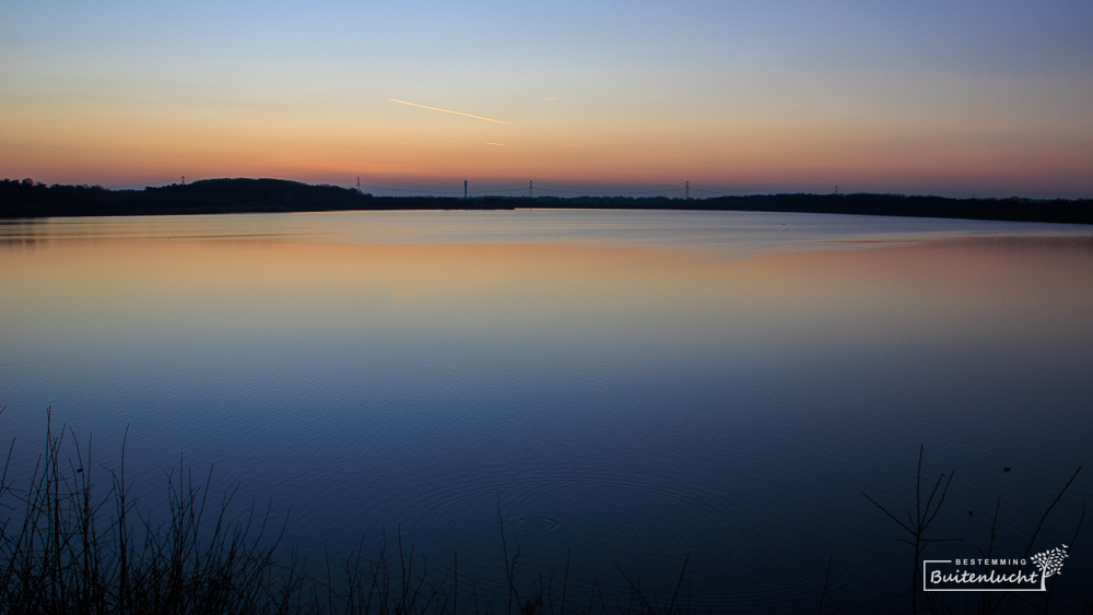 Lange Vlieter bij Beegden bij zonsondergang