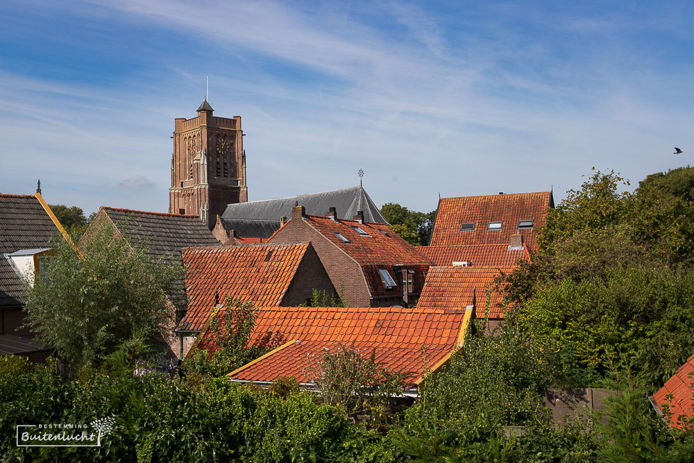 Wandelen over de vestingwallen van Woudrichem